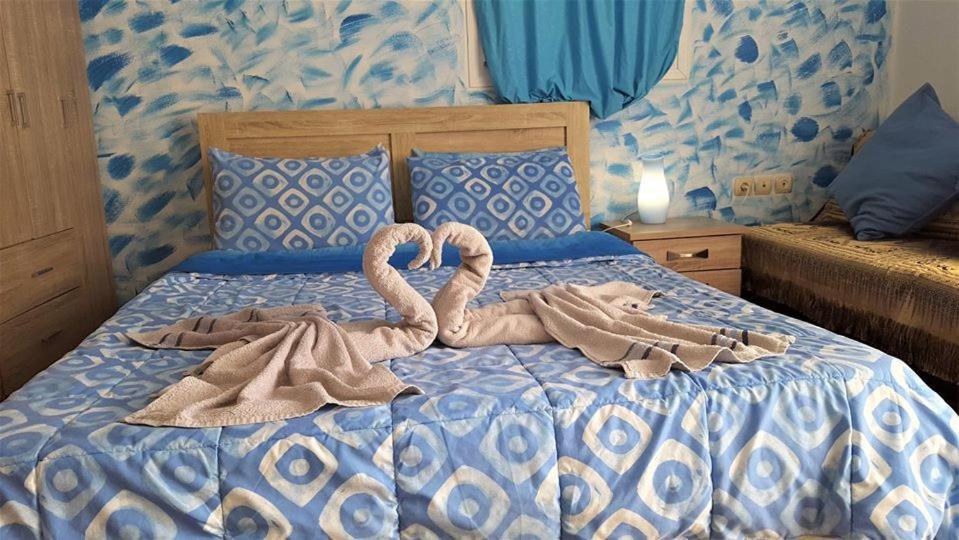 Santorini Pleasure Studios Fira  Eksteriør billede