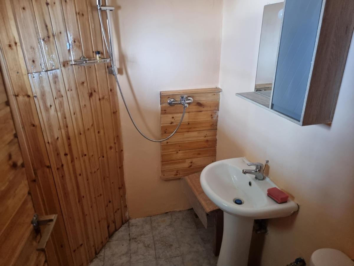 Santorini Pleasure Studios Fira  Eksteriør billede